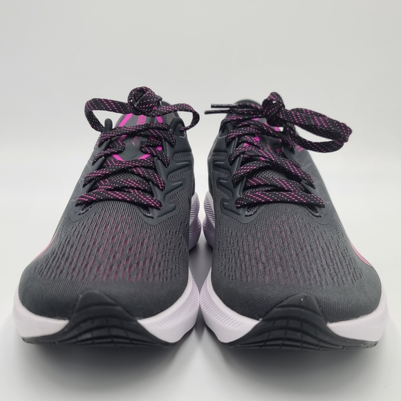 Nike Air Zoom Winflo 7 'Dark Smoke Grey Fire Pink' Women sz 8 Running - Picture 3 of 11